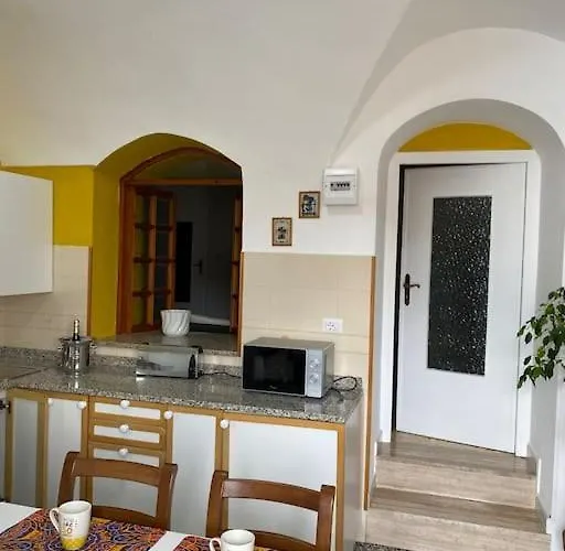 Casa Ginny Lägenhet *